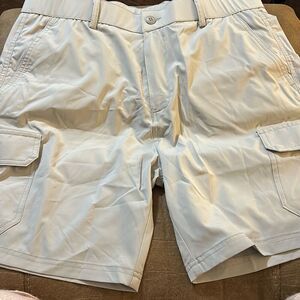 BRISIRA Mens Hybrid Cargo Swim Trunks 8" Inseam. Size 36. Light Gray. Elastic Wa